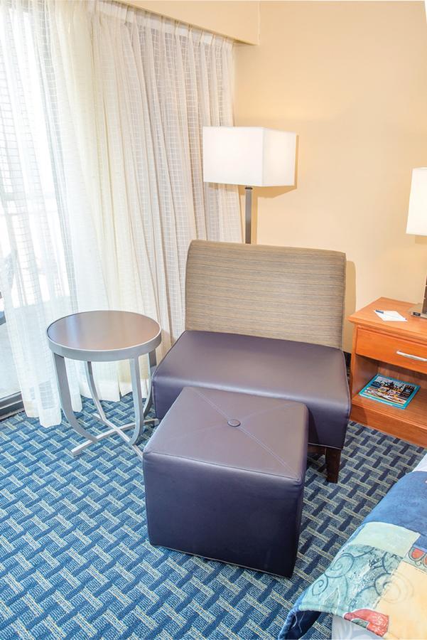Ramada Plaza By Wyndham Virginia Beach Oceanfront Room photo
